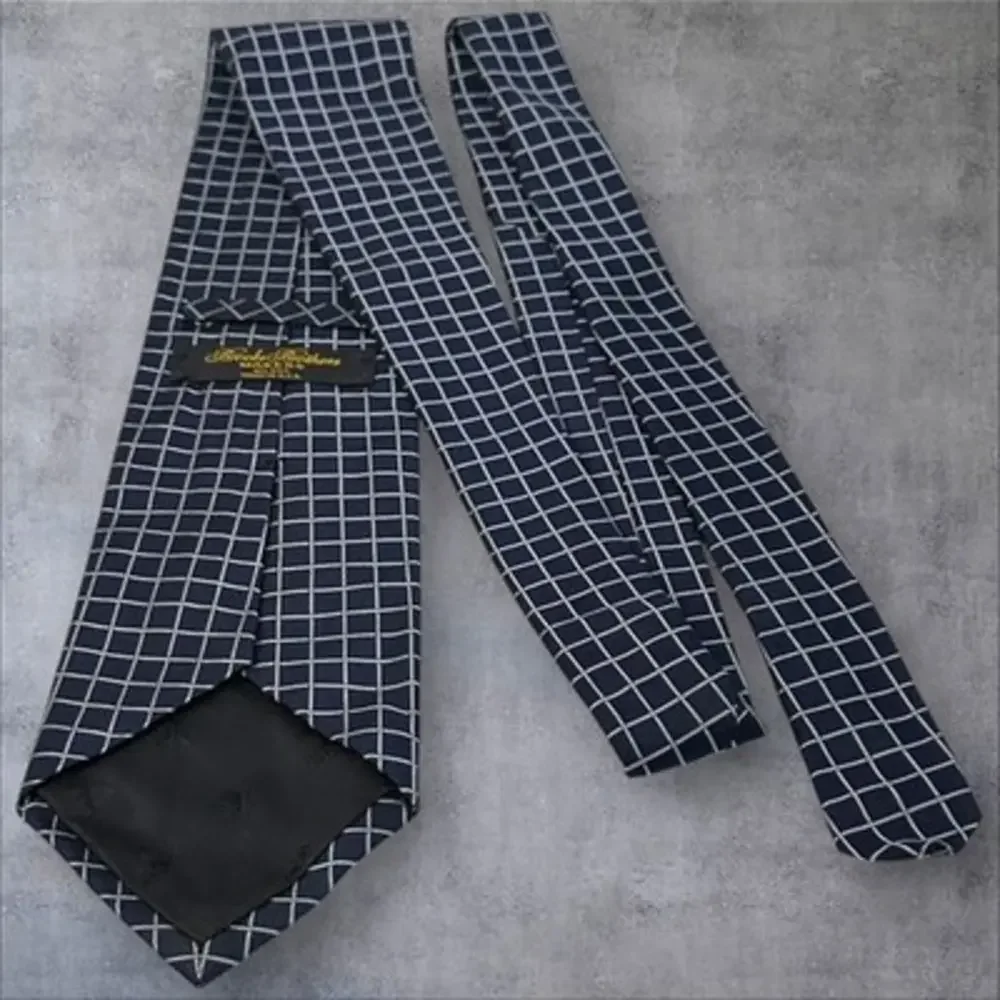 Brooks Brothers Makers Silk Tie Blue Window‎ Pane Check Silk Tie 3.75